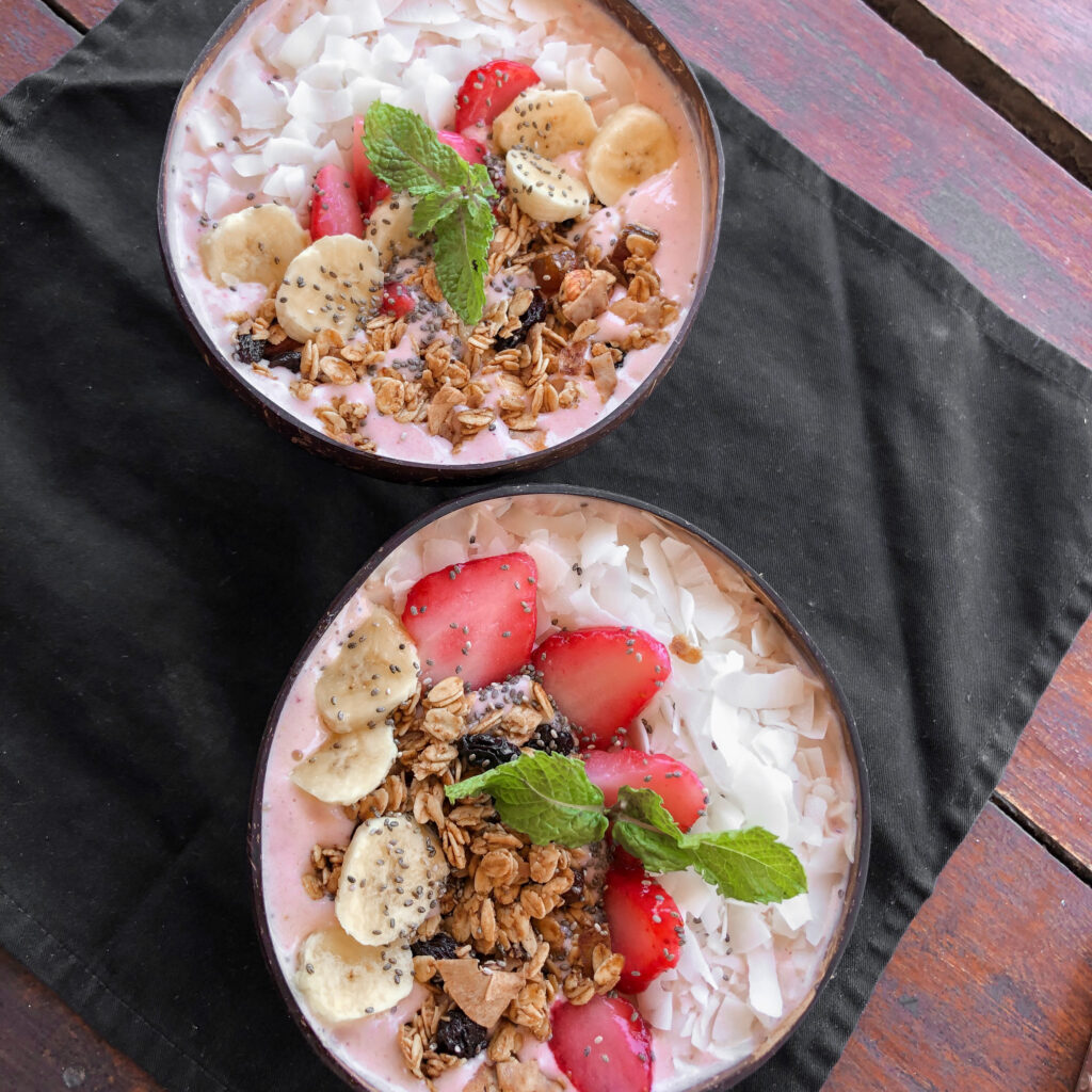 Smoothie Bowl for Dieters 