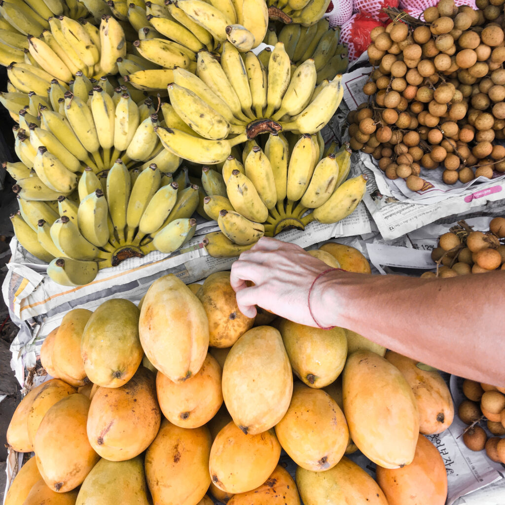Mangos on market